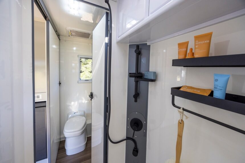 Madigan 16 Couples Hybrid Offroad Caravan - Image 10