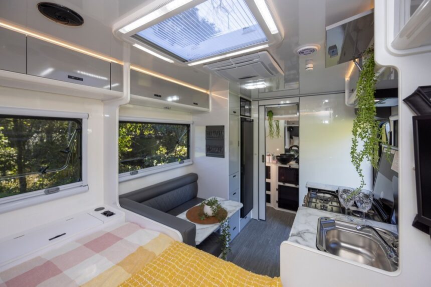 Gibb 16 Couples Hybrid Offroad Caravan - Image 19