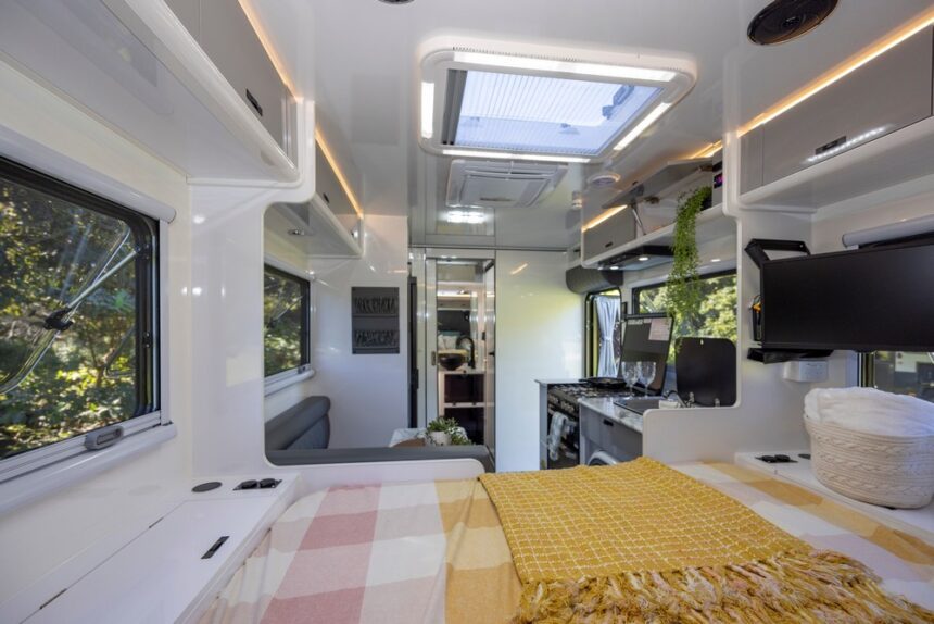 Gibb 16 Couples Hybrid Offroad Caravan - Image 21