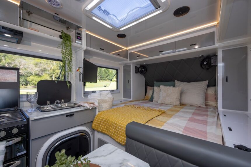 Gibb 16 Couples Hybrid Offroad Caravan - Image 32