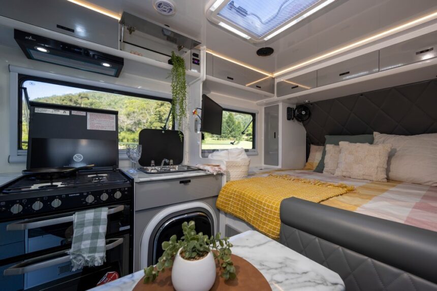 Gibb 16 Couples Hybrid Offroad Caravan - Image 35