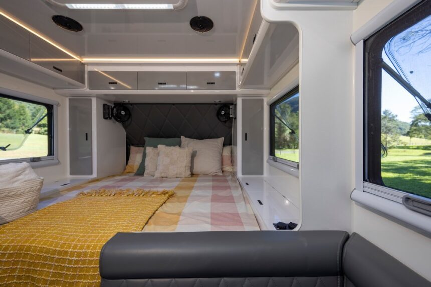 Gibb 16 Couples Hybrid Offroad Caravan - Image 36