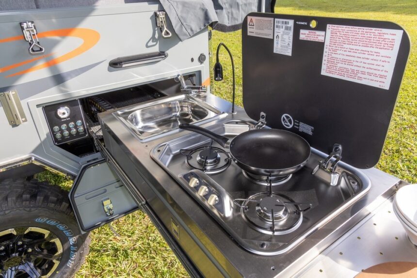 TELEGRAPH-LT LITE Upgraded Camper Trailer - Image 9