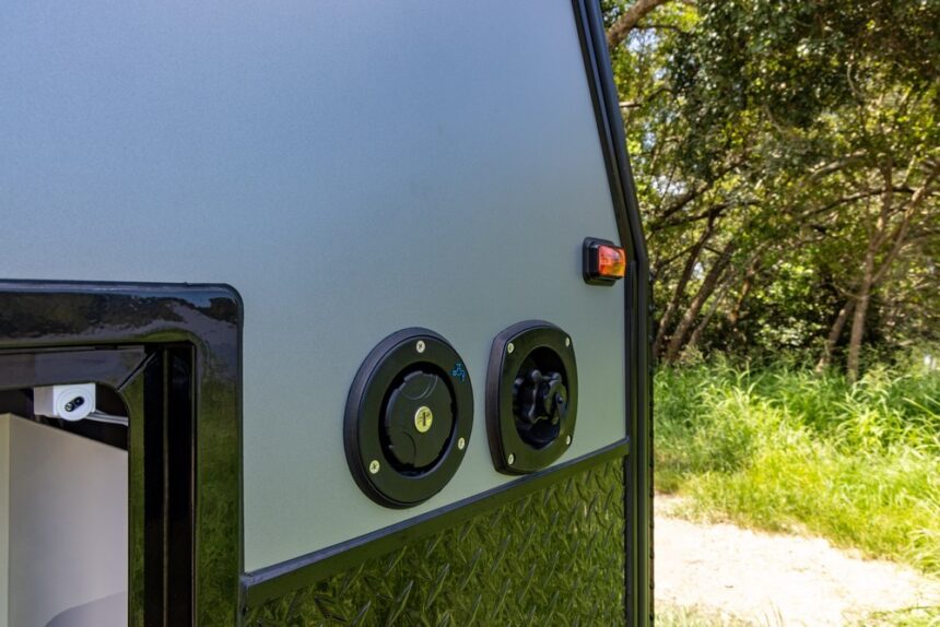 TANAMI X13B Hybrid Offroad Camper Family - Image 31