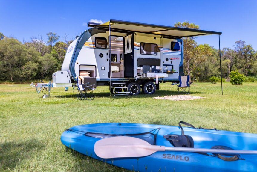 Canning X19 Couples Hybrid Offroad Caravan - Image 15