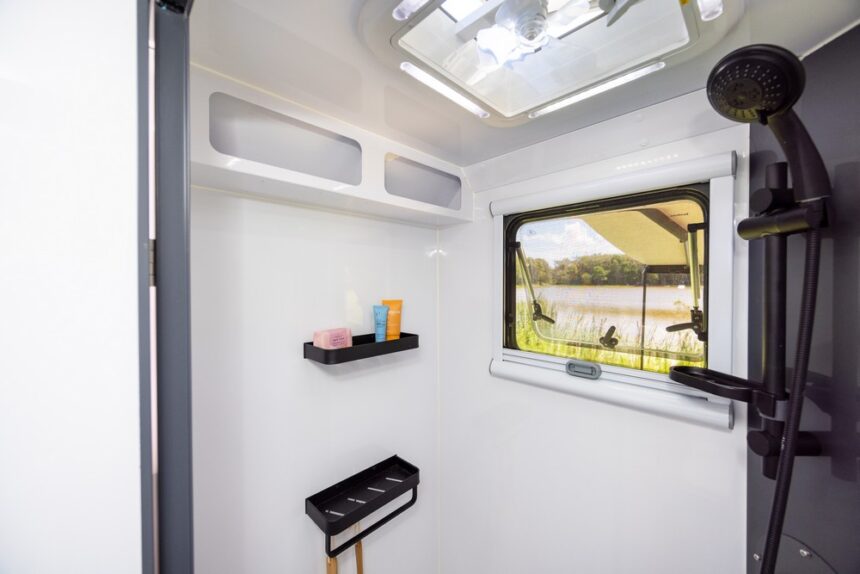 Canning X19 Couples Hybrid Offroad Caravan - Image 35
