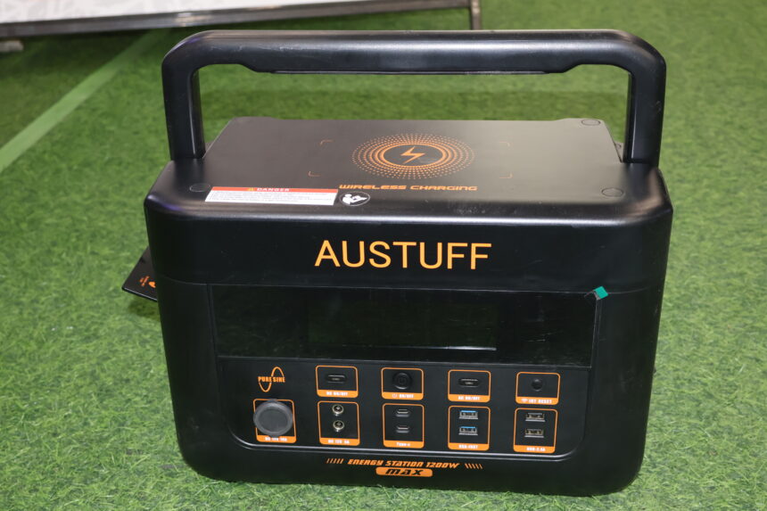 AusTuff 1200w Portable Power Pack - Image 2