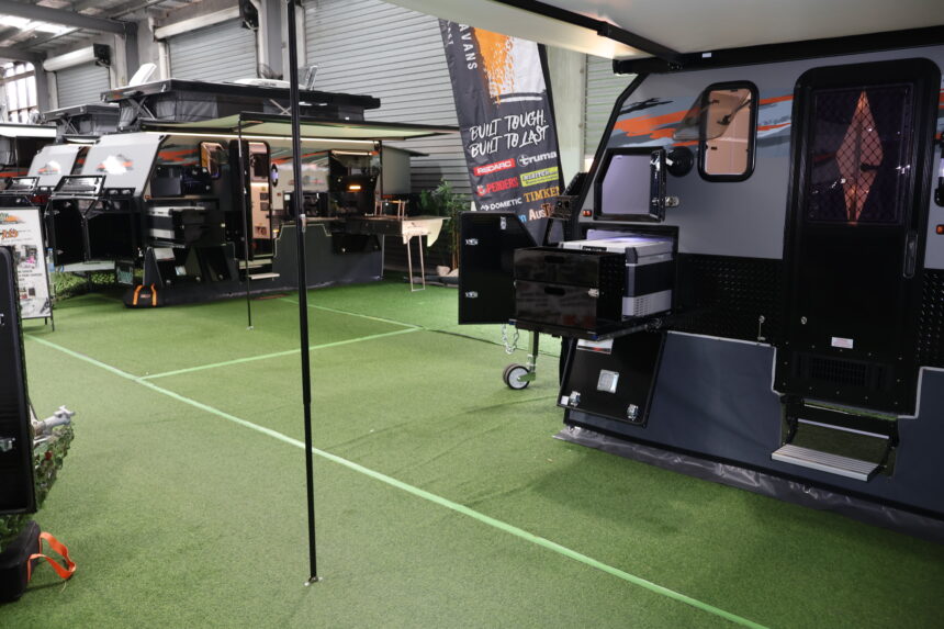 Austrack Awning Leg LH (Front of Caravan) - Does not suit 5m Awnings - Image 4