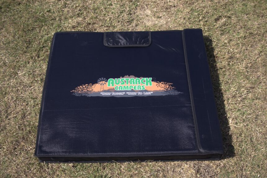 Austrack Campers Portable Solar Panel 200W - Image 3