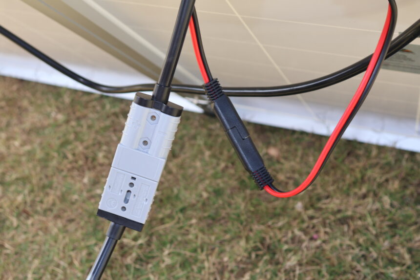 Austrack Campers Portable Solar Panel 200W - Image 5