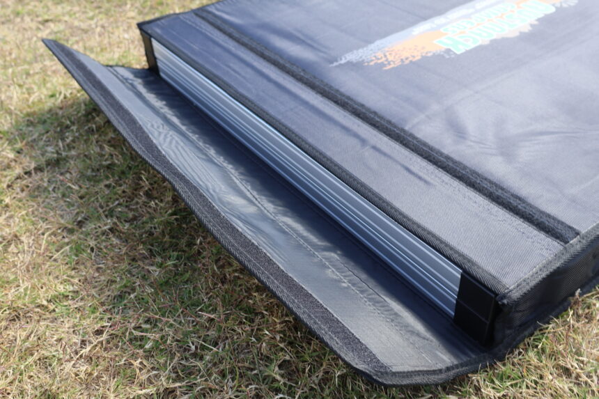 Austrack Campers Portable Solar Panel 200W - Image 2