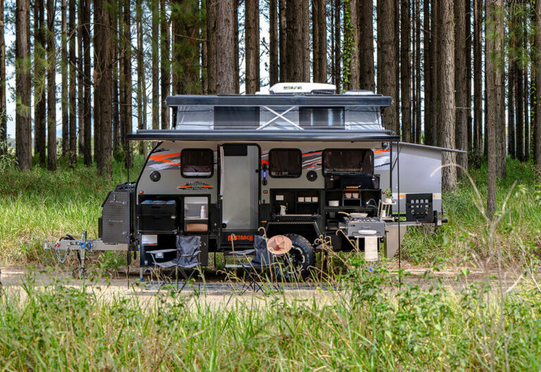 TANAMI X13B Hybrid Offroad Camper Family
