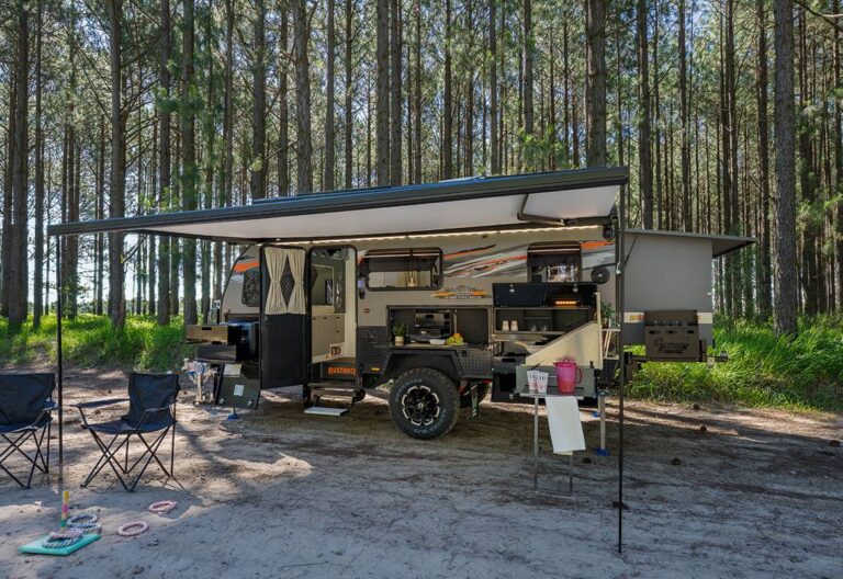 Madigan 15B Hybrid Offroad Camper with Bunks