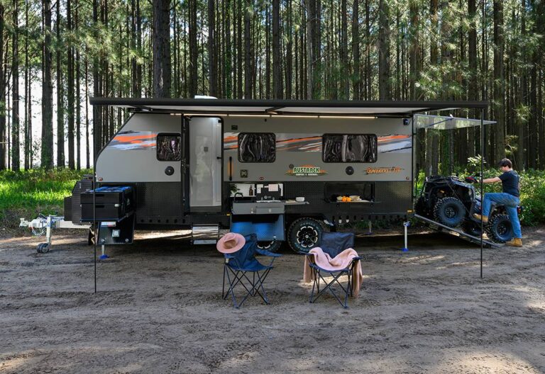 Gunbarrel X19 Toy Hauler